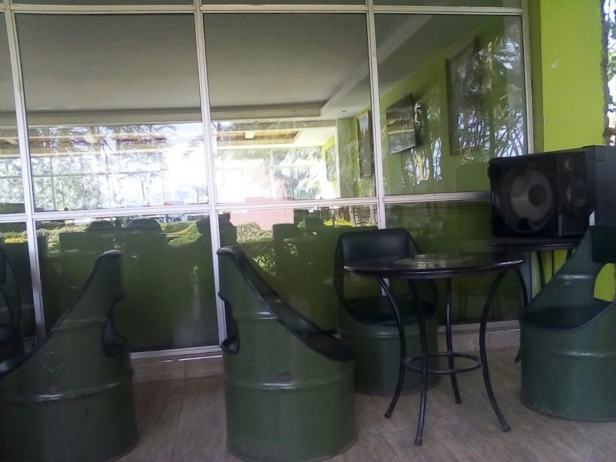 Hippo Safaris Resort Найваша Екстер'єр фото